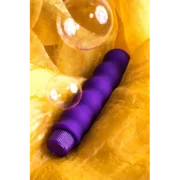 Wavvy Vibratör – 17 cm, Silikon, Mor